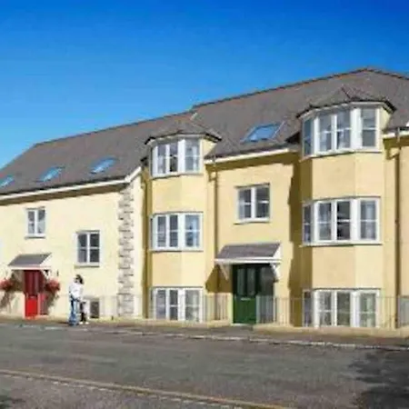Apartment 4 Porth Gwel, Sea View & Parking *