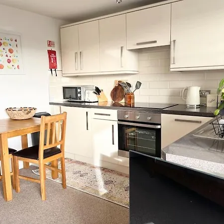 4 Porth Gwel, Sea View & Parking Falmouth